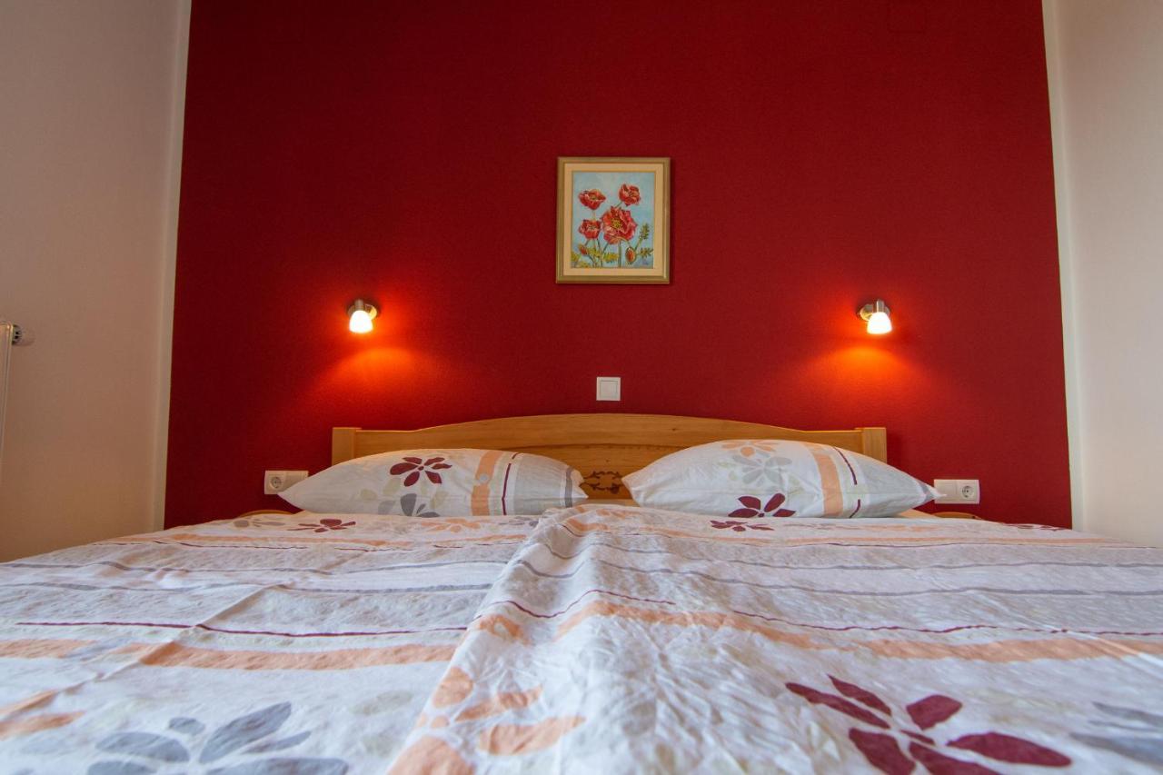Villa Tourist Farm "Pri Biscu" à Bled Extérieur photo
