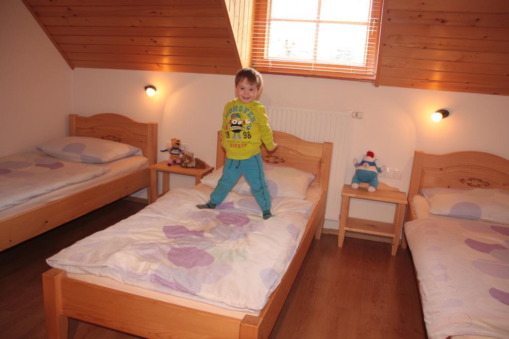 Villa Tourist Farm "Pri Biscu" à Bled Chambre photo